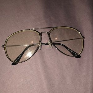 Clear non prescribed aviator glasses